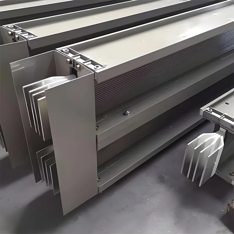 Төмен вольтты сэндвич автобус жолы