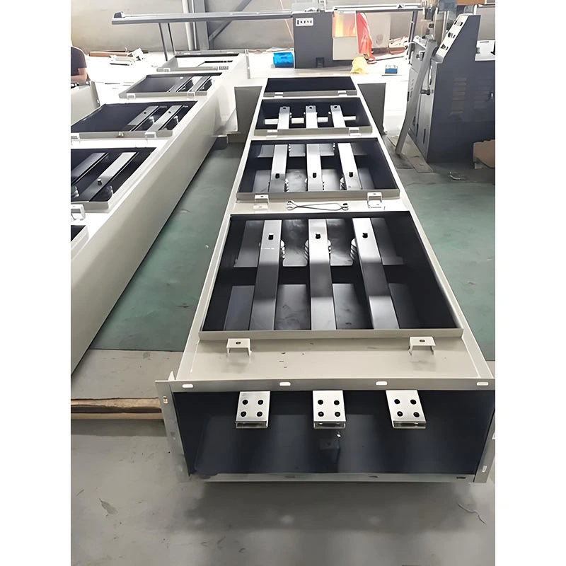 Болатпен қоршалған жоғары вольтты шиналық арна